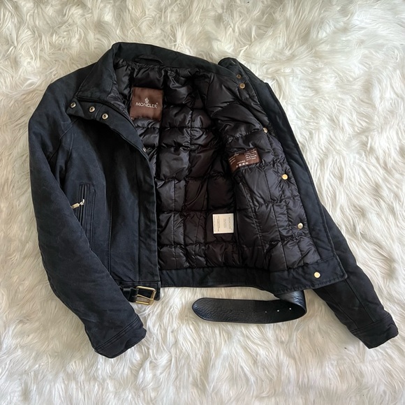 Moncler Crop Jacket - Picture 8 of 16